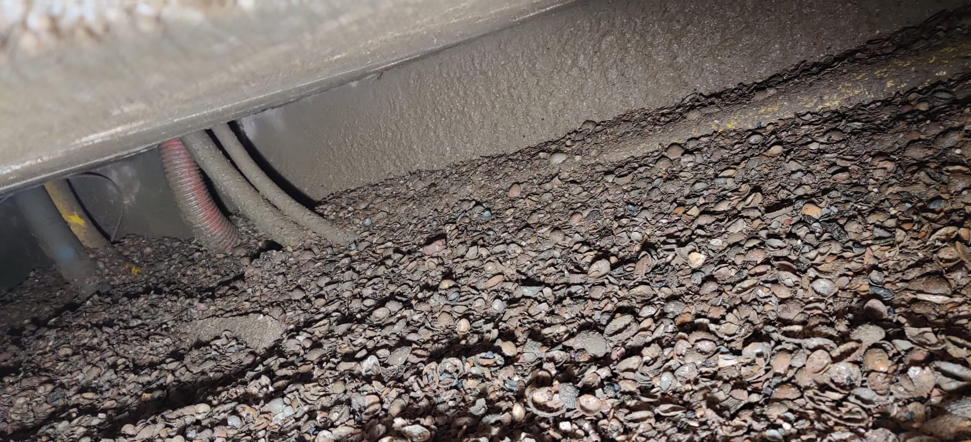 isolatie schelpen in de kruipruimte